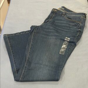 Stylish Medium Blue  Wash Women's Boot Cut Jeans